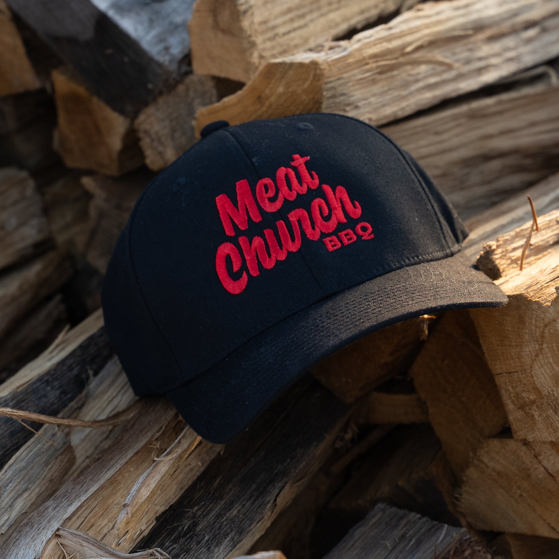 mc-stacked-flexfit-q7 Black_and_Red_LIfe.jpg